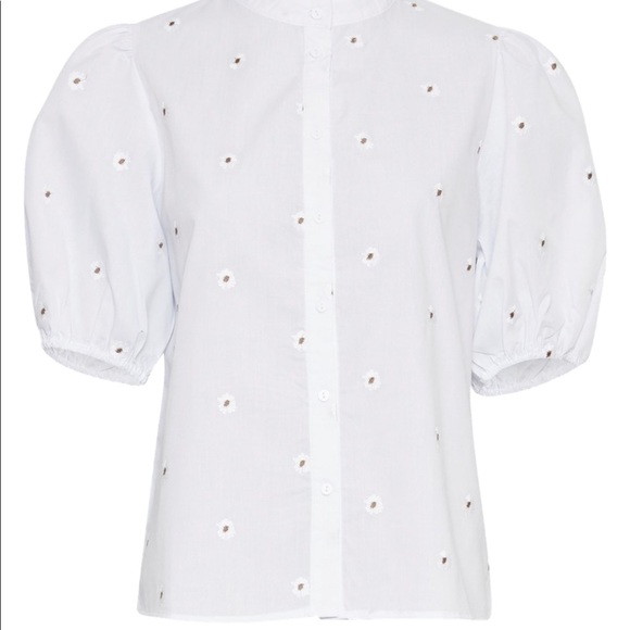 Eyelet top - Picture 1 of 4